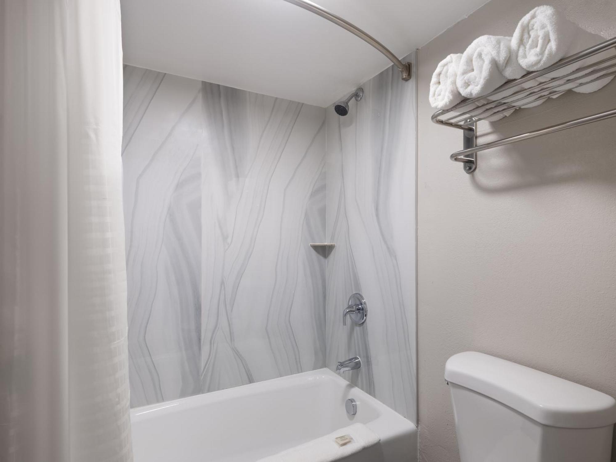 Days-Inn By Wyndham Montgomery I-85 Eksteriør bilde
