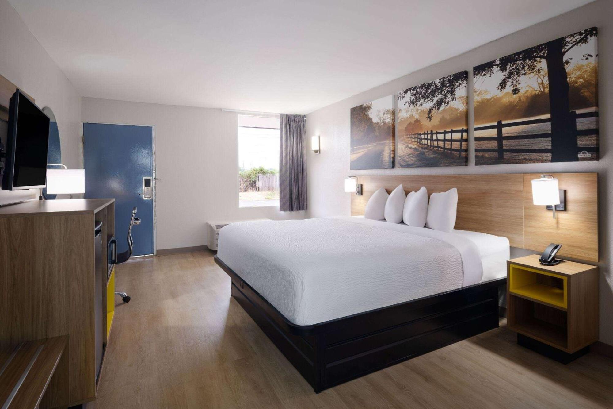 Days-Inn By Wyndham Montgomery I-85 Eksteriør bilde