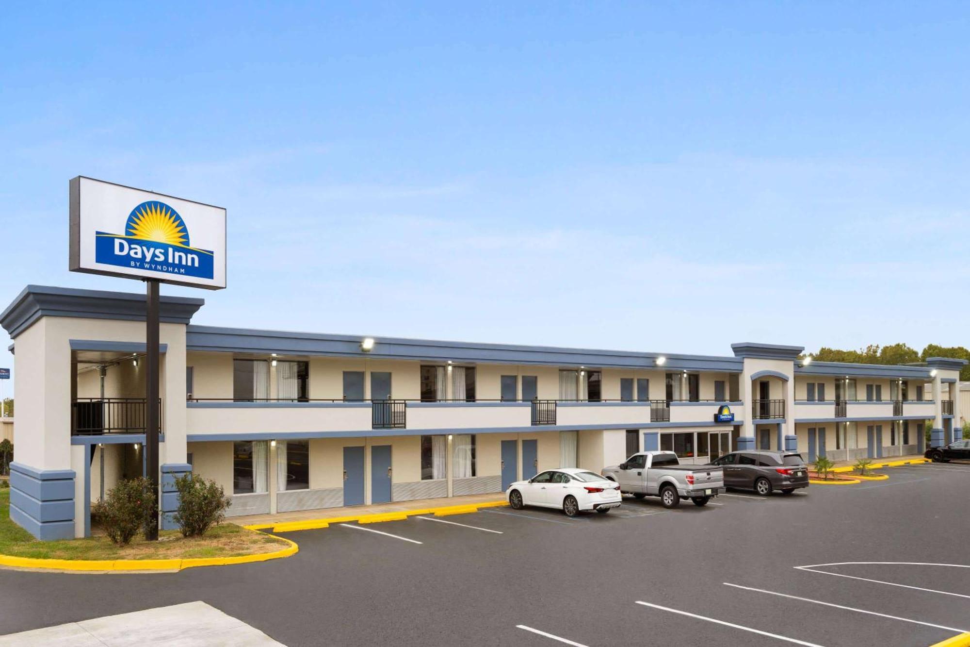 Days-Inn By Wyndham Montgomery I-85 Eksteriør bilde