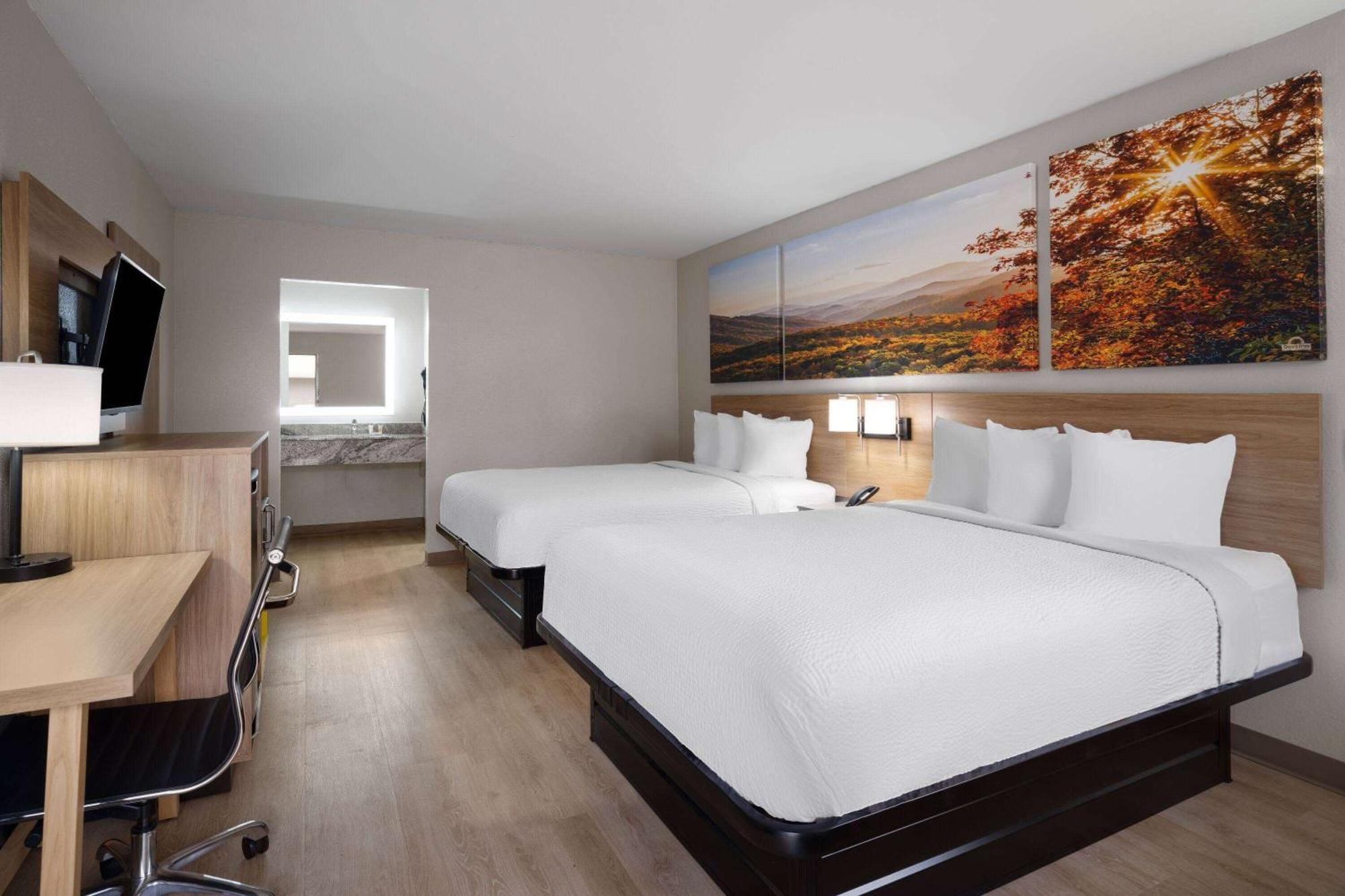 Days-Inn By Wyndham Montgomery I-85 Eksteriør bilde