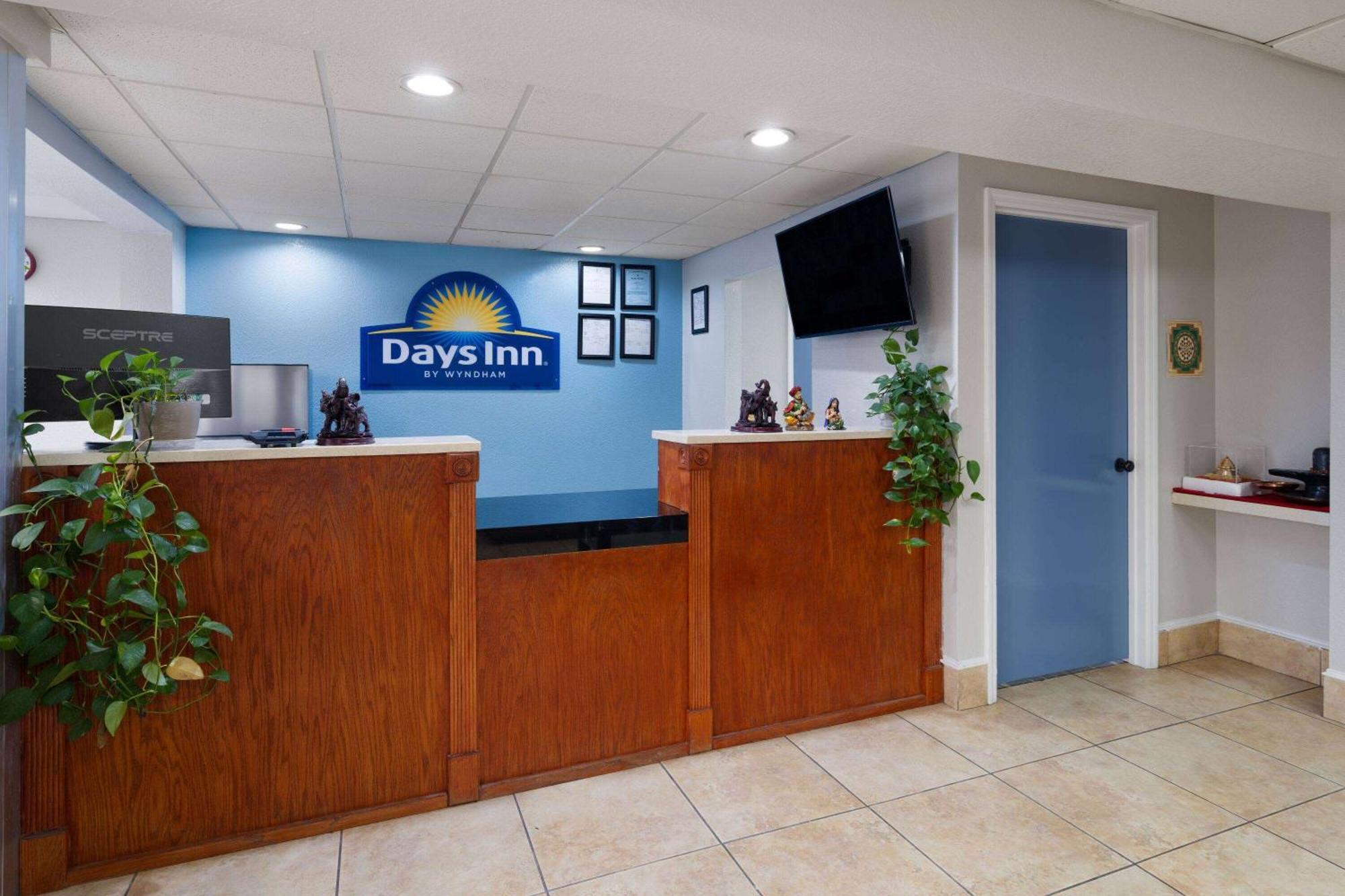 Days-Inn By Wyndham Montgomery I-85 Eksteriør bilde